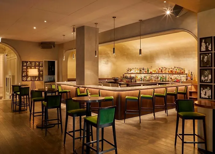 Ambassador Chicago, Part Of Jdv By Hyatt Hotel 4*