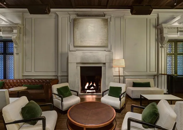 Ambassador Chicago, Part Of Jdv By Hyatt Hotel 4*