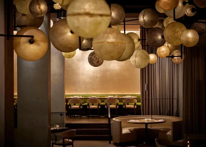 Ambassador Chicago, Part Of Jdv By Hyatt Hotel 4*
