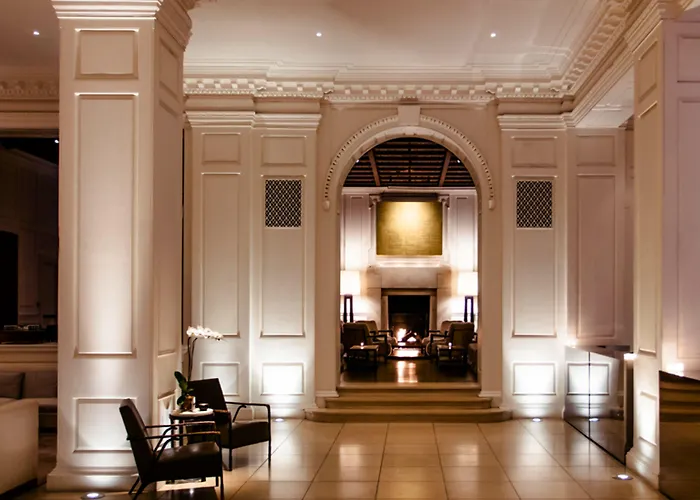 Ambassador Chicago, Part Of Jdv By Hyatt Hotel 4*
