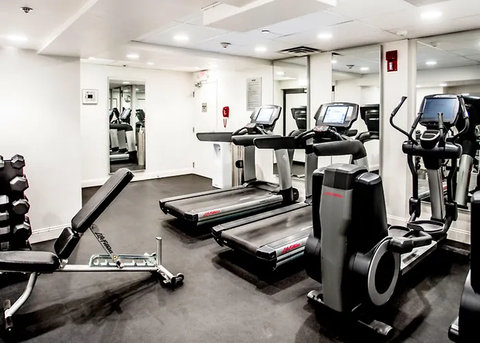 Hotel Ambassador Chicago, Part Of Jdv By Hyatt 4*