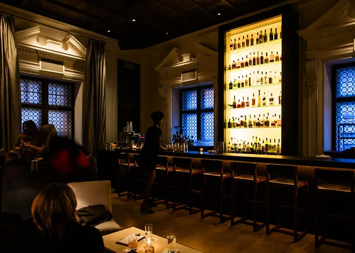 Hotel Ambassador Chicago, Part Of Jdv By Hyatt 4*